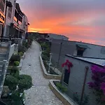 Aldi\'S Guest House